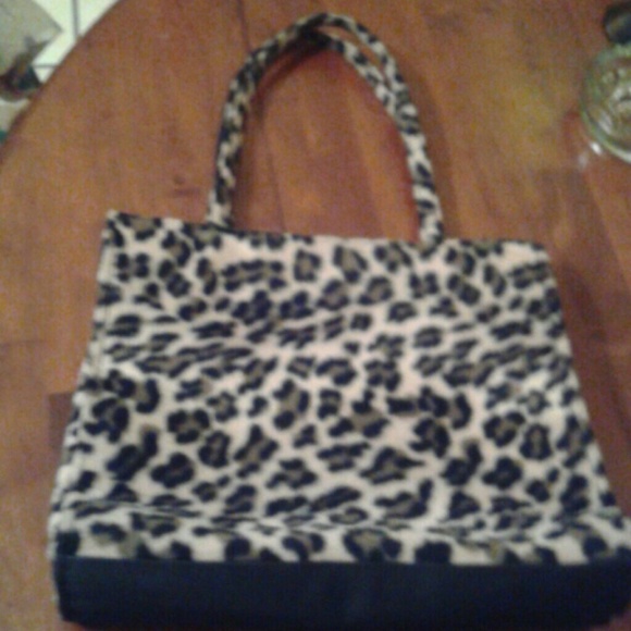 SMALL VINTAGE LEOPARD HANDBAG. - Picture 3 of 4