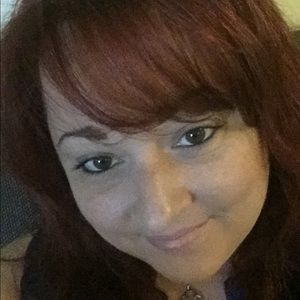 Meet your Posher, Paula