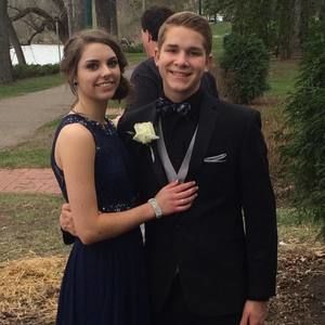 Meet your Posher, Claire