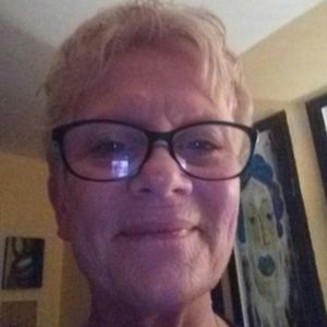 Meet your Posher, Kelli