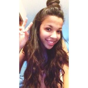 Meet your Posher, Janessa