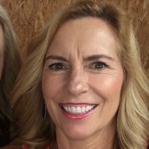 Meet your Posher, Pam