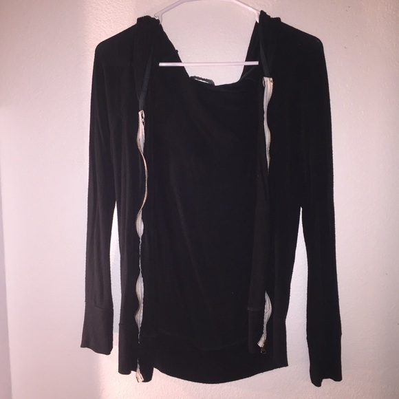 Brandy Melville Jackets & Blazers - Brandy Melville jacket