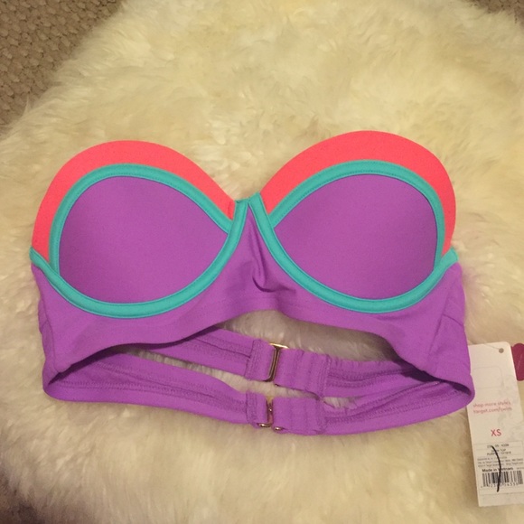 Purple/Pink strapless push-up bandeau. NWT.