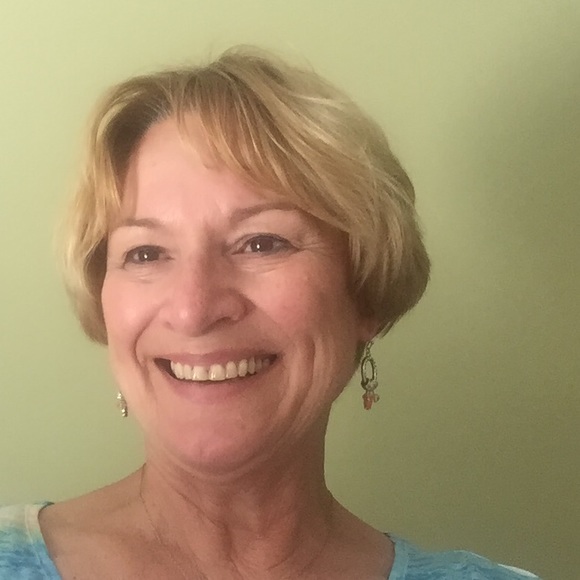 Meet your Posher, Sheila