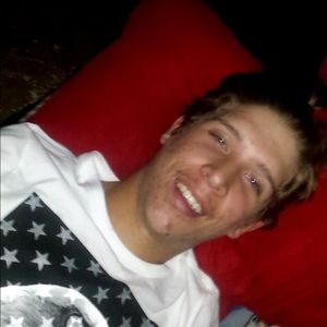 Meet your Posher, Chase