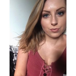 Meet your Posher, Brianna