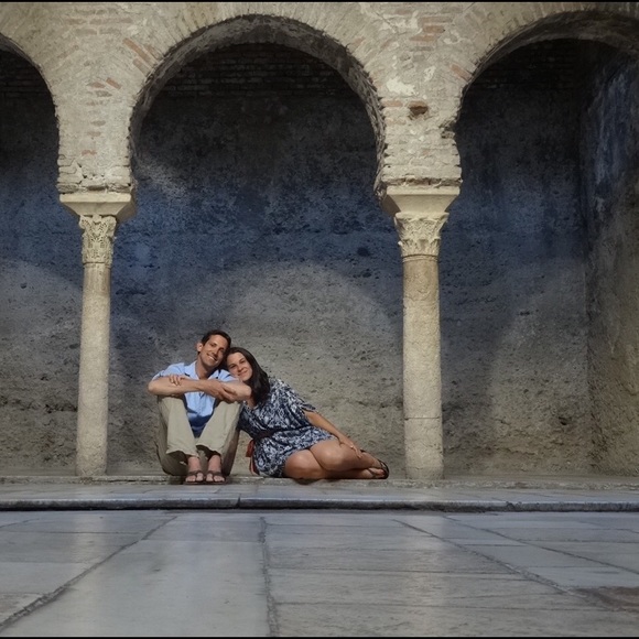 Meet your Posher, Amanda - Picture 3 of 3