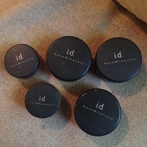 Bareminerals eye shadow and blush bundle.