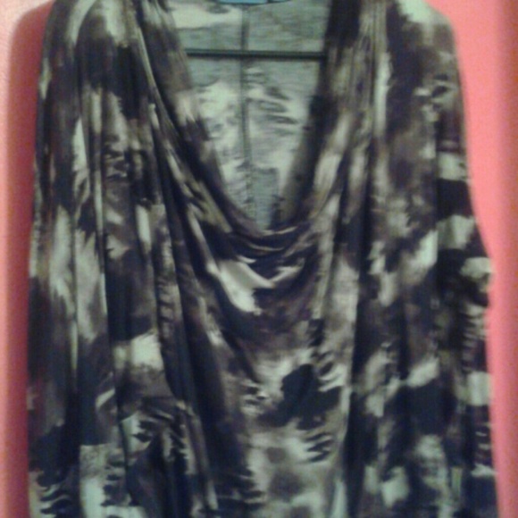 VERA WANG AMAZING BLOUSE!!! - Picture 3 of 4