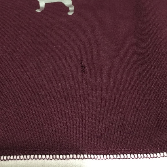 * SOLD ON MERC * VS PINK MAROON METALLIC FOIL CREW - Picture 3 of 4