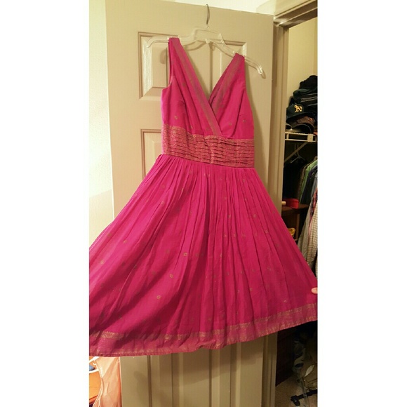 Isaac Mizrahi fuschia dress size 4!