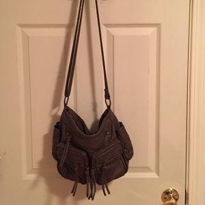 Medium brown crossbody