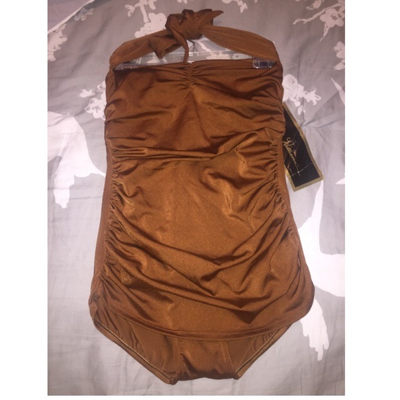 One piece retro style swim