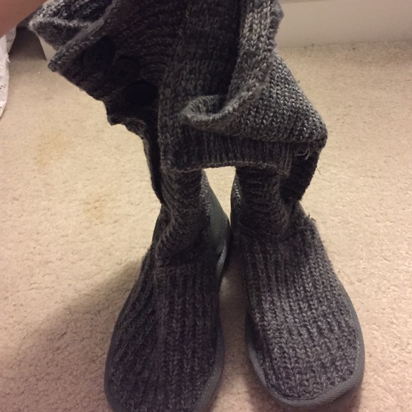 Gray knit UGG boots
