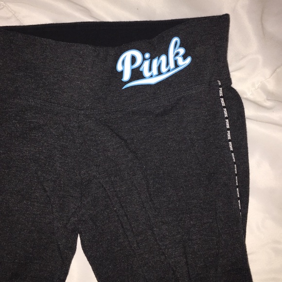 VS PINK yoga pants