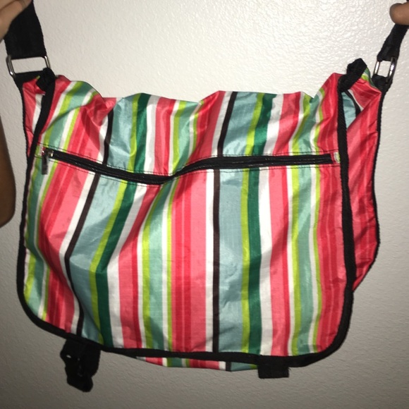 urban outfitters side bag