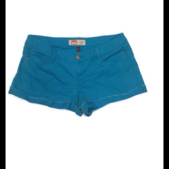 REALLY PRETTY BRIGHT BLUE L.E.I. JEAN SHORTS