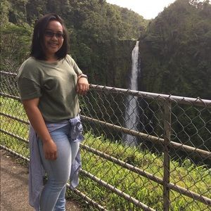 Meet your Posher, Jessica