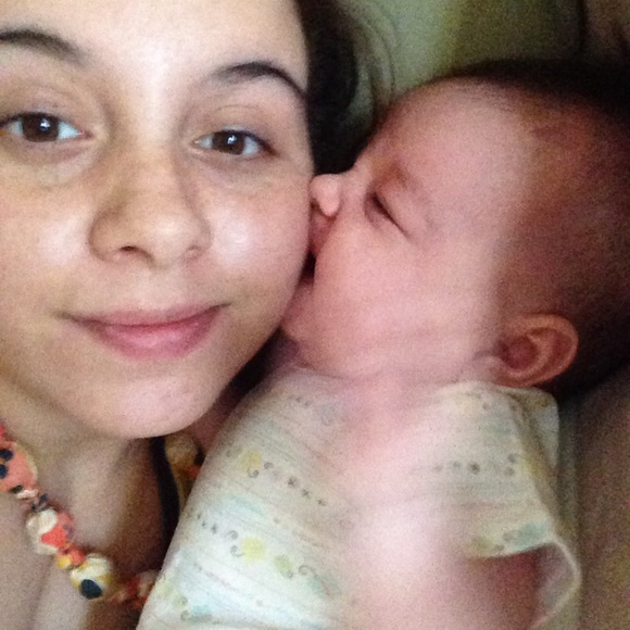 Meet your posher! - Picture 4 of 4