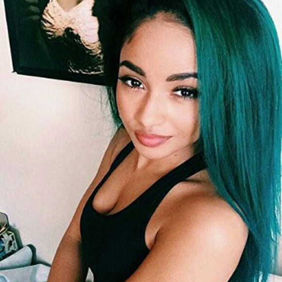 Ombre Green Lacefront Wig main image 2