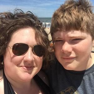 Meet your Posher, Beth