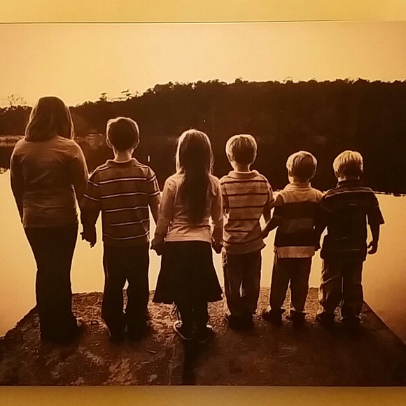 Meet your Posher, Lisa - Picture 2 of 2