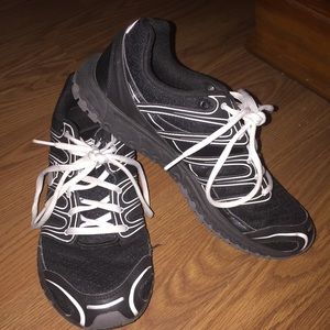 K-Swiss Black and White Sneakers Size 9.5