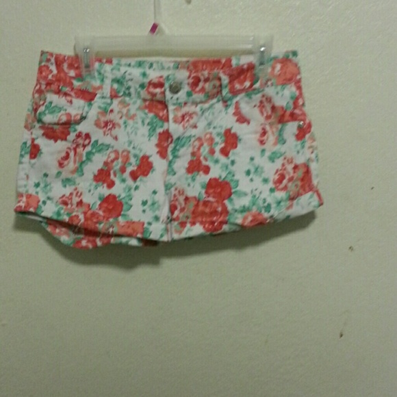 Flower printed jean shorts