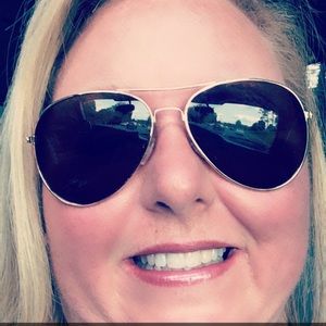 Meet your Posher, Diane