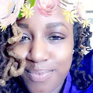 Meet your Posher, Roxy