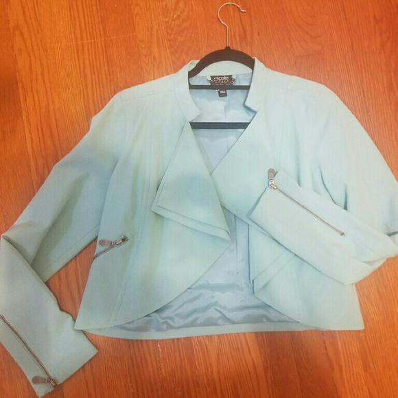 Brand *new* Turquose cropped Jacket