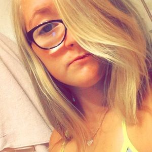 Meet your Posher, Savannah