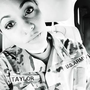 Meet your Posher, Nakia