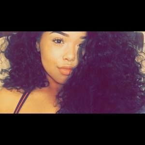 Meet your Posher, Moriah