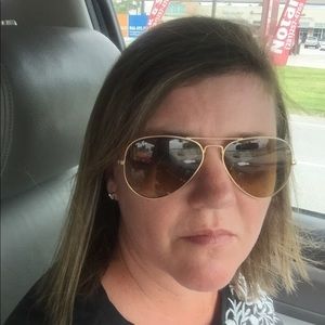 Meet your Posher, Heidi