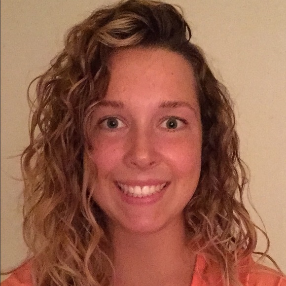 Meet your Posher, Taylor - Picture 1 of 1