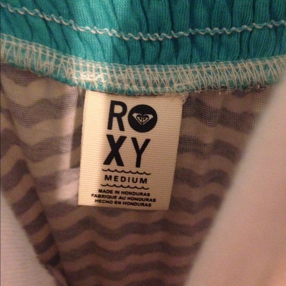 Chevron Roxy Maxi Dress - Picture 4 of 4