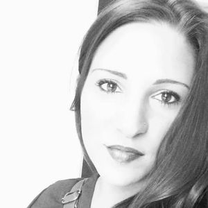 Meet your Posher, Tina