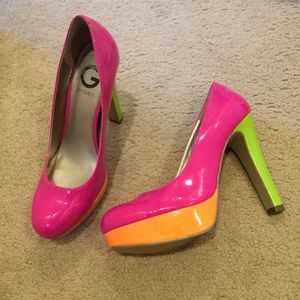 Guess neon heels 8.5