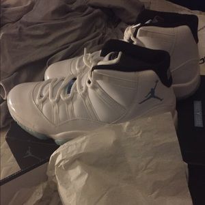 Retro Air Jordan Columbia 11s