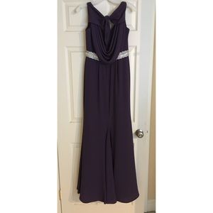Purple Vera Wang Formal Gown (Size 4)