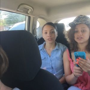 Meet your Posher, Sherry