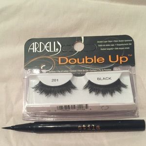 BRAND NEW STILA EYE LINER