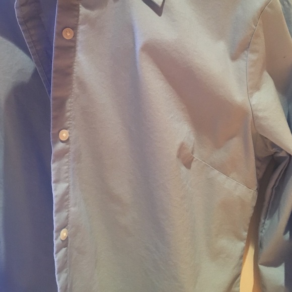 Gap button down shirt - Picture 2 of 3