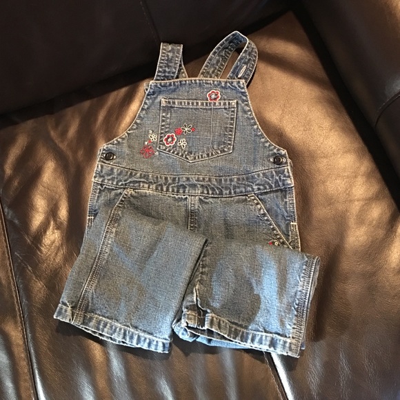8$ - Picture 3 of 4