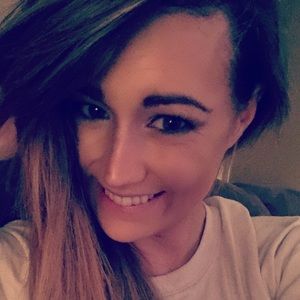 Meet your Posher, Kelsey