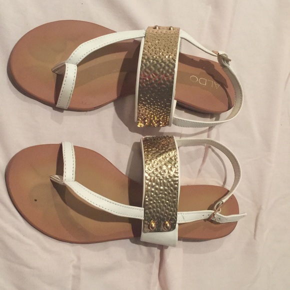 Aldo Sandals