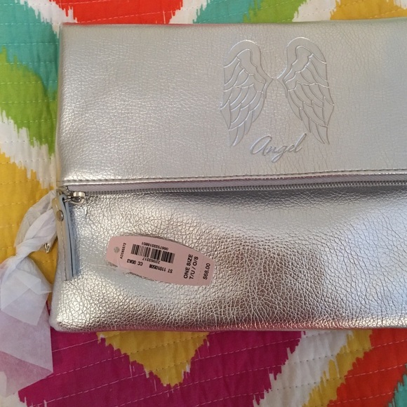 Victoria's Secret Silver Clutch Bag NWT - Picture 2 of 4
