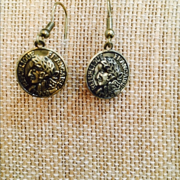 Necklace #137 - Picture 3 of 4